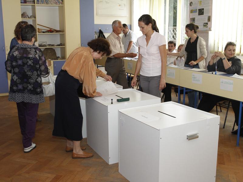 Filmul alegerilor pe ziuadecj.ro