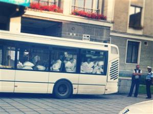 Buletinele de vot, transportate de la BEJ cu autobuzul RATUC