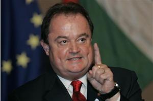 Vasile Blaga, ales preşedinte al PDL: Vă mulţumesc pentru încredere. Nu e timp de prea multe vorbe