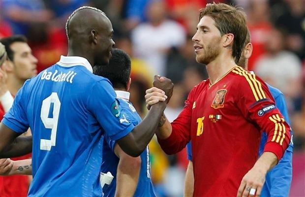 Spania şi Italia joacă azi finala Euro 2012. Vezi echipele probabile