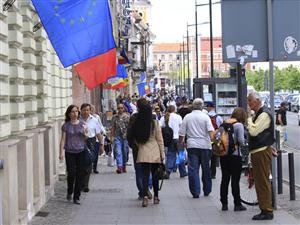 Cât a scăzut populaţia judeţului şi a municipiului Cluj-Napoca