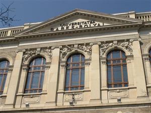Înscrierile pentru admiterea în universităţi încep mâine; la multe facultăţi se va da examen