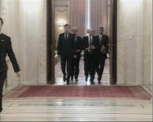 PDL vrea să boicoteze referendumul. Vezi ce răspunde USL VIDEO