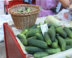 Seceta scumpeşte legumele; preţurile s-au dublat în unele cazuri VIDEO