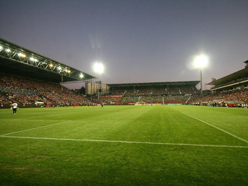 Înghesuială la meciul de Champions League din Gruia. Câte bilete au fost vândute pentru meciul cu Basel