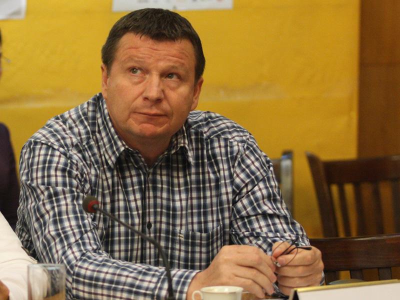 L-a sunat Băsescu. Clujeanul Aurel Tămaş va cânta la nunta fiicei preşedintelui !