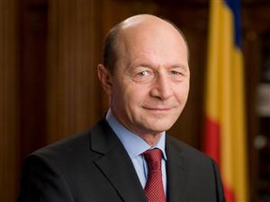 Primul mesaj al lui Băsescu după întoarcerea la Cotroceni