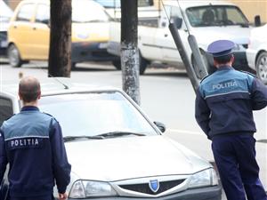 Sindicaliştii acuză: posturile de poliţie din sate îi aşteaptă pe cei fără pile