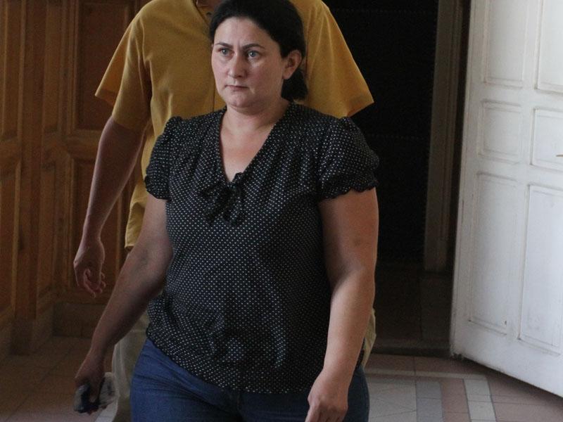 Contabila care a golit conturile mai stă după gratii. Ce fac cei furaţi?