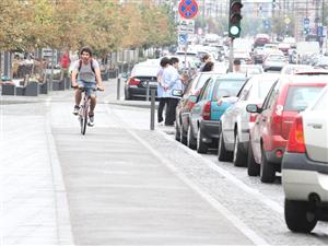 Bicicliştii clujeni au câştigat procesul cu Primăria Floreşti. Vor primi planurile pentru pistele de biciclete din localitate