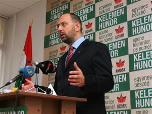 Kelemen: Constituţia trebuie amendată imediat după alegeri, nu mai putem aştepta