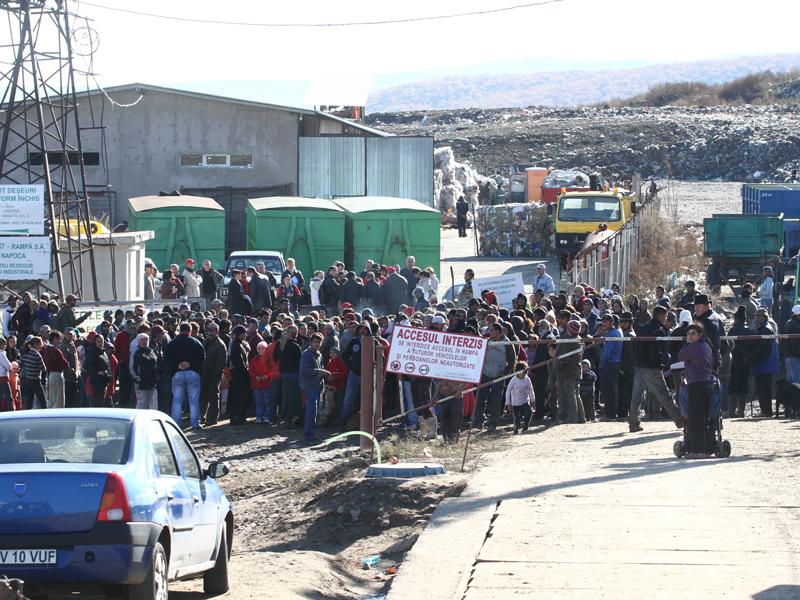 Armistiţiu în războiul gunoaielor: Clujul scapă de deşeuri