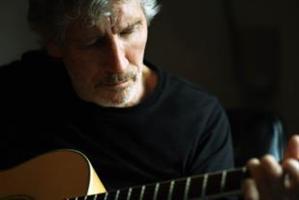 Roger Waters vine în România, pune în scenă spectacolul unic 