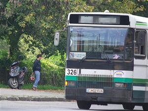 Cea mai scurtă linie de transport, pe cea mai aglomerată stradă a Clujului. Vezi orarul autobuzului de pe Mehedinţi