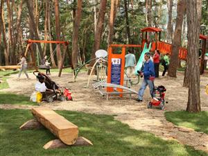 Parcurile şi locurile de joacă din Cluj-Napoca ar putea fi reabilitate în 2013 VIDEO 