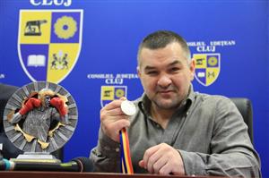 Doroftei la Cluj: Federaţia caută un boxer care să câştige medalia de aur la Jocurile Olimpice de la Rio FOTO