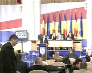 Parlamentul a aprobat azi bugetul pe 2013. Pentru ce primeşte Clujul bani în acest an VIDEO
