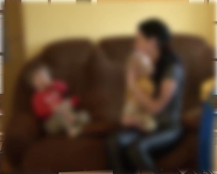 Copil din Turda, născut cu handicap după ce mama a primit medicamente interzise în România VIDEO