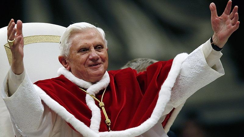 Papa Benedict şi-a dat demisia. Decizie fără precedent în Biserica Catolică din ultimele 6 secole.  Vezi motivul demisiei