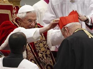 Cardinalul Lucian despre demisia Papei Benedict: printr-un gest de curaj și responsabilitate, ne face dovada că este profund conștient de limitele persoanei umane