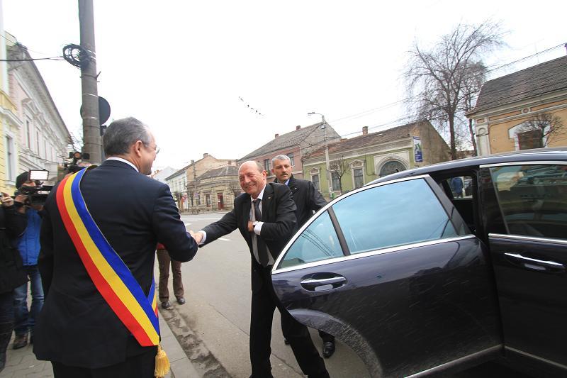 Băsescu scoate PDL din alegerile prezidenţiale din 2014 FOTO