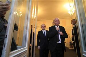 Băsescu, întrebat cine ar fi mai potrivit la şefia PDL dintre Udrea şi Blaga: Emil Boc