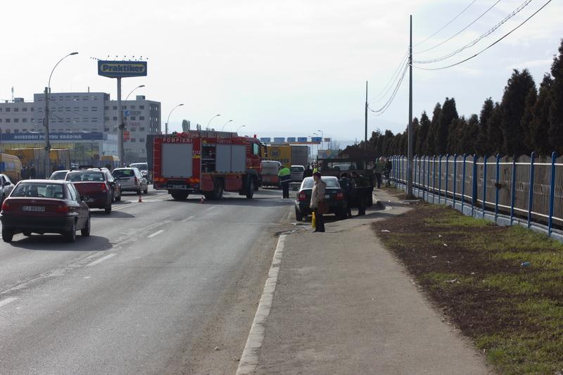 Accident pe Calea Floreşti. Traficul rutier este paralizat FOTO/VIDEO