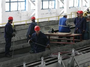 Angajaţii de la Mechel îşi cer banii de la noii acţionari