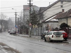 ANM: Ninsori în toată ţara, până miercuri seară