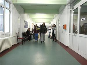 Plătim între 5 şi 10 lei la externare, de mâine 
