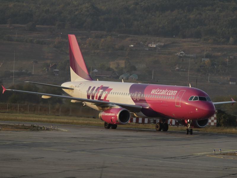 Wizz Air mută zborurile din Cluj spre Roma de pe un aeroport pe altul, din cauza costurilor mari