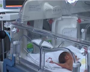 România este pe primul loc în Europa la mortalitatea infantilă. Ce soluţii sunt la Cluj VIDEO