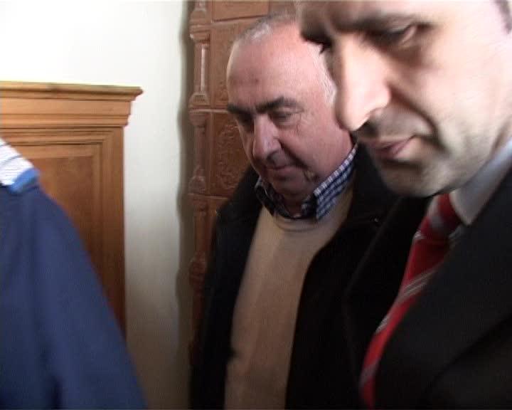 DNA îl trimite în judecată pe şeful Direcţiei Silvice Cluj, acuzat de luare de mită