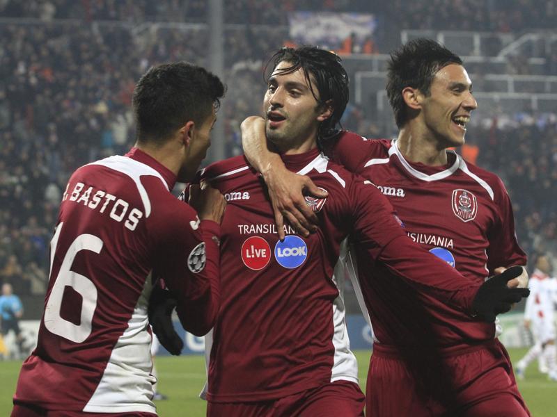 Start în campania licitaţiilor: CFR şi Steaua au început duelul pentru sezonul următor