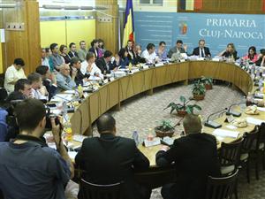 L-au “omenit” pe Gurzău şi şi-au spus păsurile “şefului”, în direct