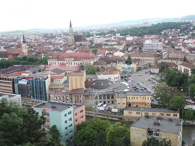 Atenţie şoferi! Restricţii rutiere şi străzi închise, în weekend, la Cluj 