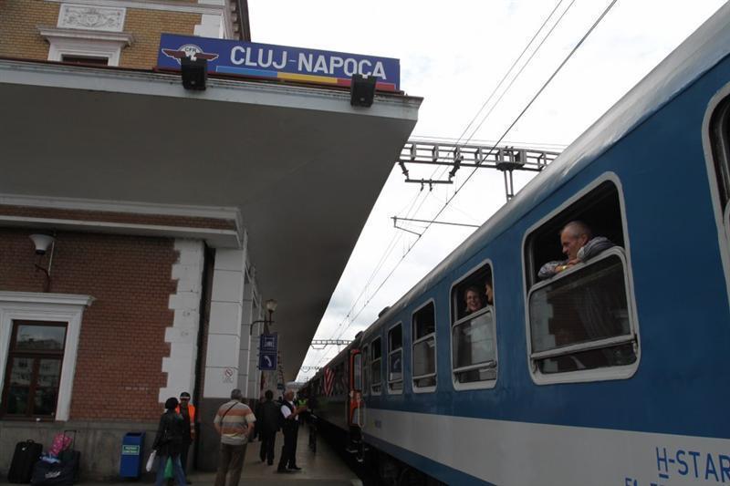 Gara din Cluj, fără strop de apă. Călătorii nu pot folosi toaletele