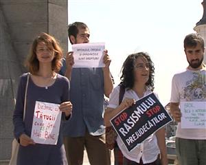 Protest la Cluj împotriva lui Băsescu: e sexist VIDEO