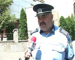 Acuze cu miză de 25.000 de euro între poliţişti VIDEO