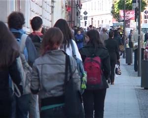 Medicii şi profesorii ameninţă cu proteste în toamnă VIDEO