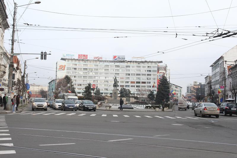 Juriu internaţional pentru Piaţa Mihai Viteazul
