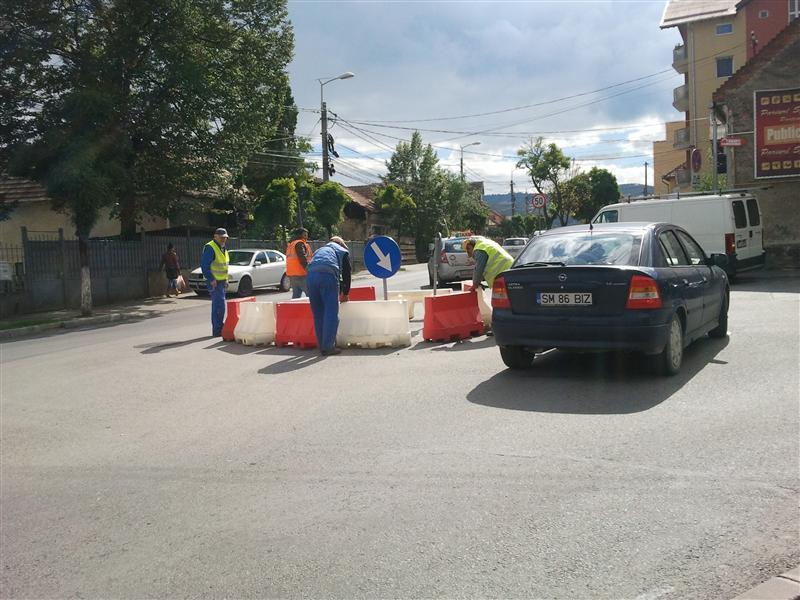 Desfiinţarea sensului giratoriu Câmpului nemulţumeşte şoferii de pe cea mai aglomerată stradă a Clujului