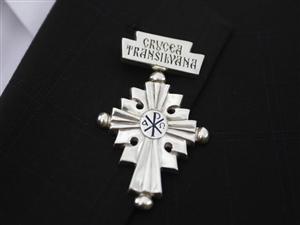 Prefectul Vuşcan, distins cu “Crucea Transilvană”