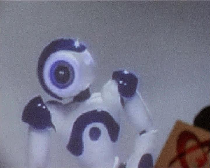 Cum îi ajută roboţeii pe copiii clujeni cu autism VIDEO