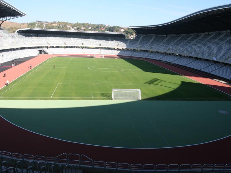 Luptă în doi pentru pista de pe Cluj Arena