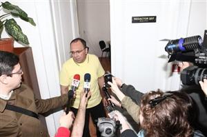 Asociaţia ziariştilor din Cluj cere sancţionarea managerului revistei Tribuna. Care sunt acuzaţiille