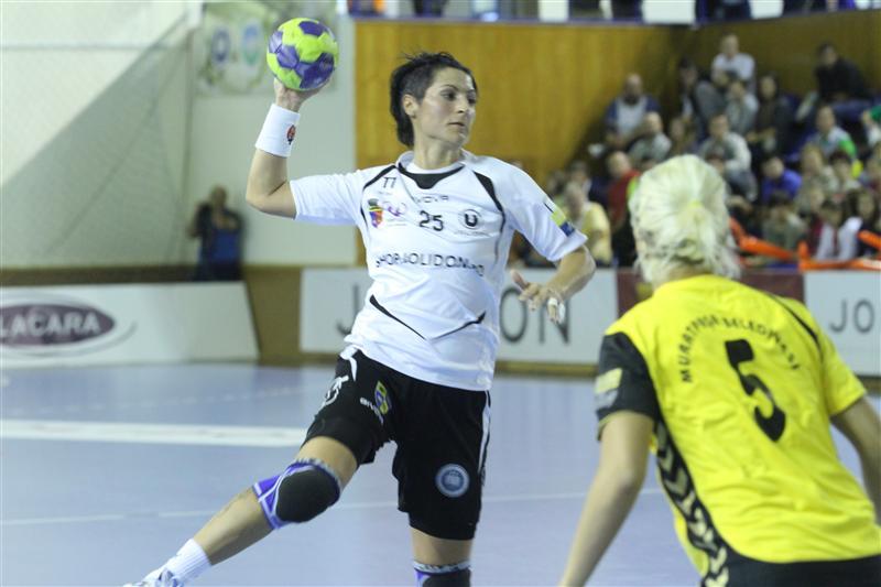 „U” Jolidon îşi va afla azi adversara din sferturile Cupei EHF. Cu cine şi-ar dori să cadă echipa clujeană