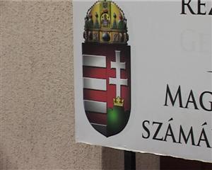 O maşină a Consulatului maghiar din Cluj a lovit un minor de 17 ani VIDEO