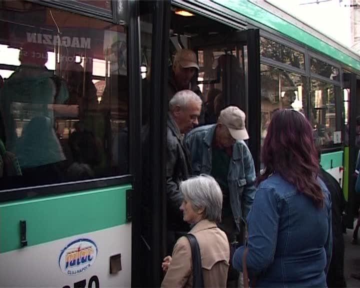 Clujul va avea autobuze care vor polua mai puţin VIDEO