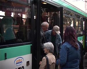 Clujul va avea autobuze care vor polua mai puţin VIDEO